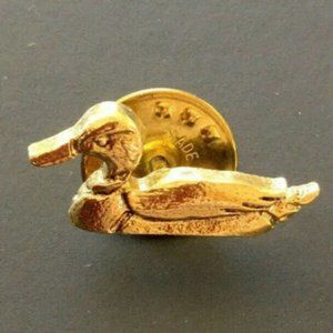 Mallard Duck Waterfowl Bird Lapel Pin Brooch Hunt
